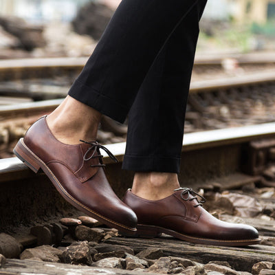 Zapatos Derby Ejecutivos de Cuero con Cordones - Estilo Británico Versátil - Image 4