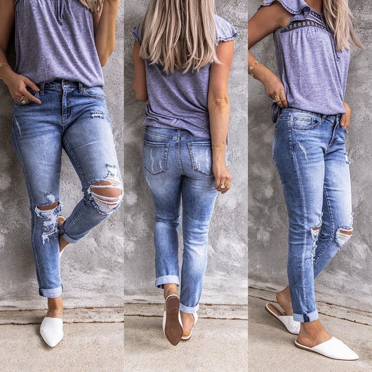 Jeans Rectos Ajustados con Detalles Rotos - Estilo Retro
