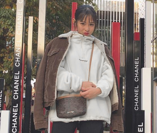 Sudadera con Cuello Alto Tipo Toolkit - Hoodie Moderno y Versátil - Image 12