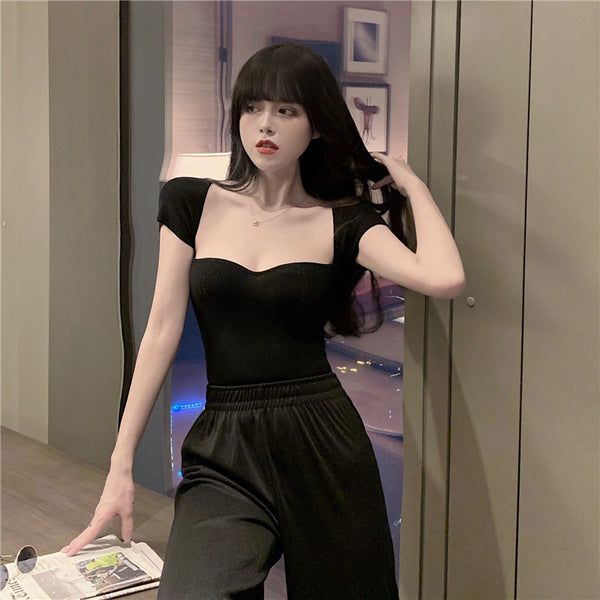 Blusa Ajustada de Punto Manga Corta con Escote Clavícula