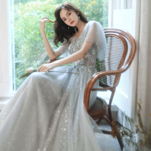 Vestido de Noche Elegante y Ligero para Banquetes - Image 8