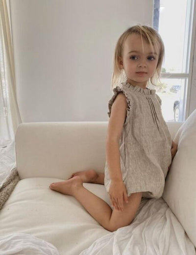 Vestido Lino Vegano sin Mangas con Cuello de Encaje - Image 2