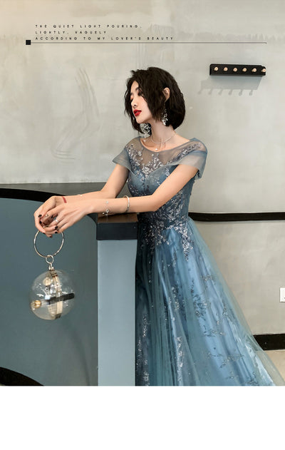 Vestido de Noche Elegante de Lujo con Detalles Estructurados - Image 13