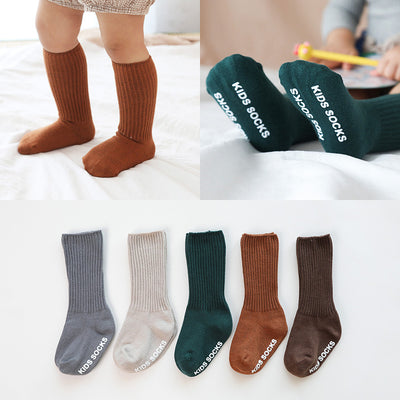 Calcetines Antideslizantes para Bebé Otoño-Invierno con Suela de Agarre - Image 11