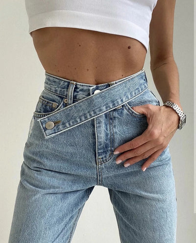 Jeans Rectos de Cintura Oblicua y Pierna Ancha - Colección Otoño - Image 8
