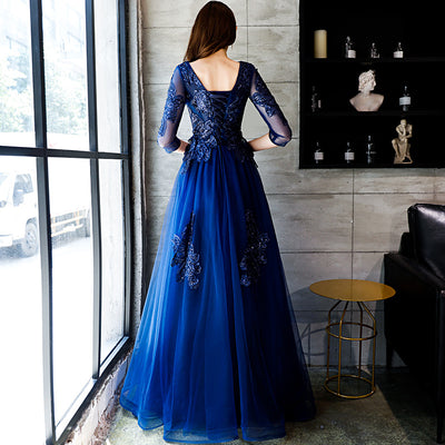 Vestido Azul Royal Elegante - Image 4