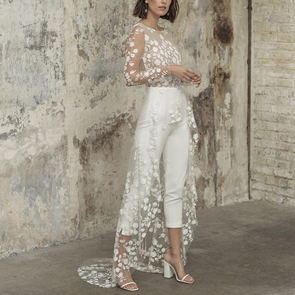 Jumpsuit Elegante de Encaje Transparente con Mangas Largas y Capa Superpuesta - Image 4