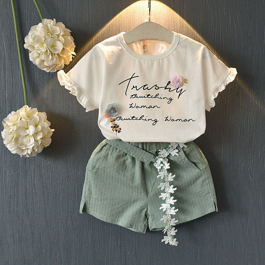 Conjunto Infantil de Dos Piezas: Playera y Shorts