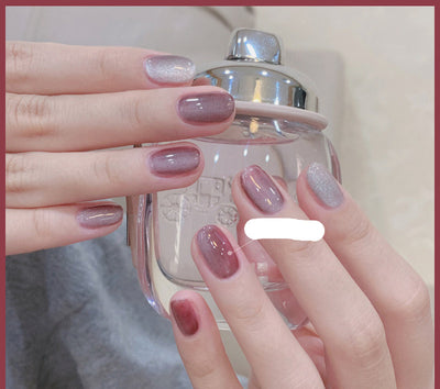 Esmalte de Uñas Efecto Ojo de Gato con Cristales de Té con Leche - Image 11