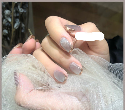 Esmalte de Uñas Efecto Ojo de Gato con Cristales de Té con Leche - Image 20