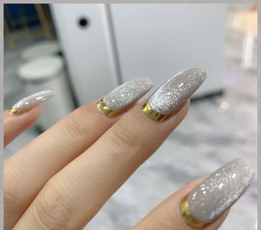 Esmalte de Uñas Efecto Ojo de Gato con Cristales de Té con Leche - Image 46