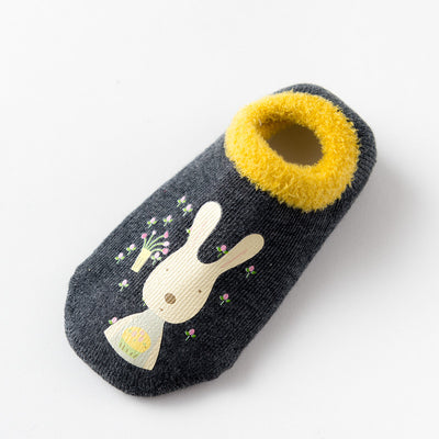 Calcetines Antideslizantes de Terciopelo con Diseños Infantiles para Bebés y Niños Pequeños - Image 19