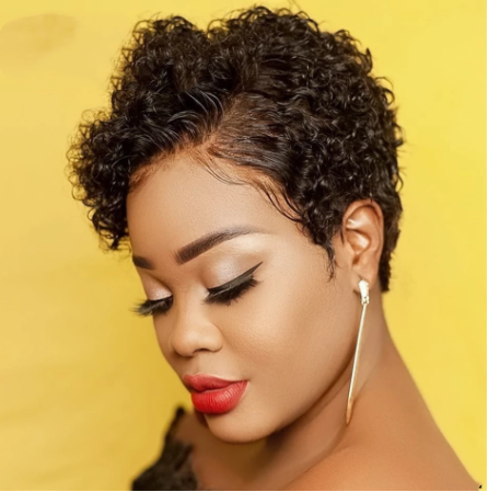 Peluca Rizada Corta Afro Esponjosa - Estilo Rizos Naturales - Image 10