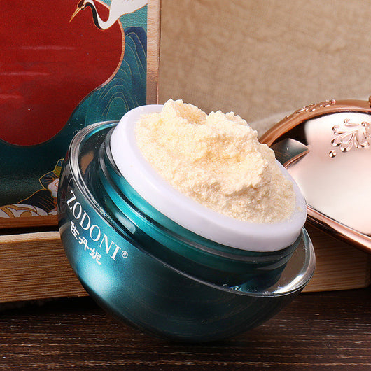 Corrector Aislante con Efecto Iluminador - Crema Facial Multifunción - Image 11