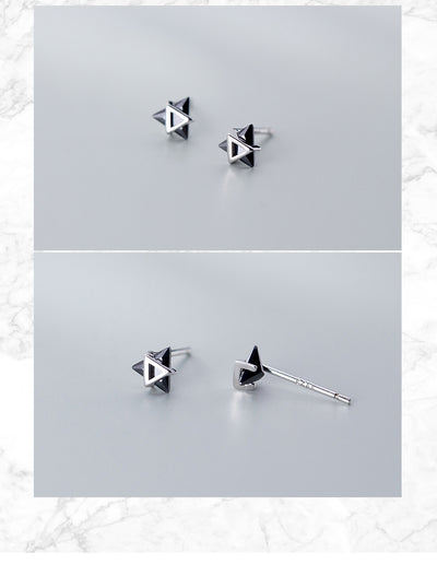 Aretes de Plata S925 Estilo Japonés con Diamantes - Triángulo Geométrico Personalizado - Image 9