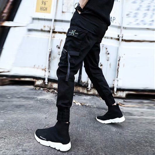 Pantalones Cargo Slim-Fit Elásticos en Negro - Image 8