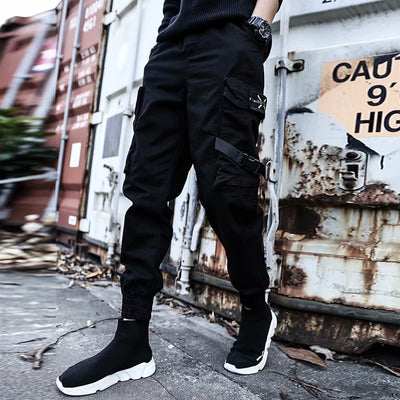 Pantalones Cargo Slim-Fit Elásticos en Negro - Image 11