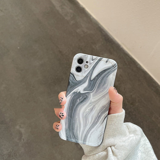 Funda para iPhone con Diseño Artístico Minimalista en Blanco y Negro - Image 4