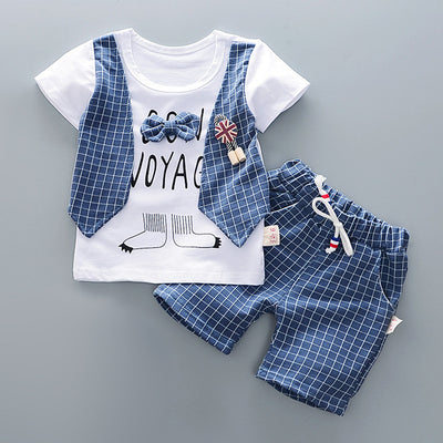 Traje Infantil de Dos Piezas con Pantalón Corto y Tirantes - Image 11