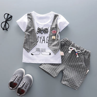 Traje Infantil de Dos Piezas con Pantalón Corto y Tirantes - Image 3