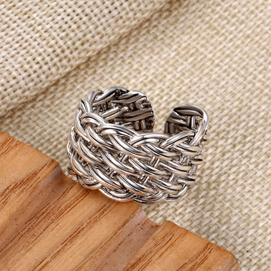 Anillo Trenzado Retro con Diseño Cruzado