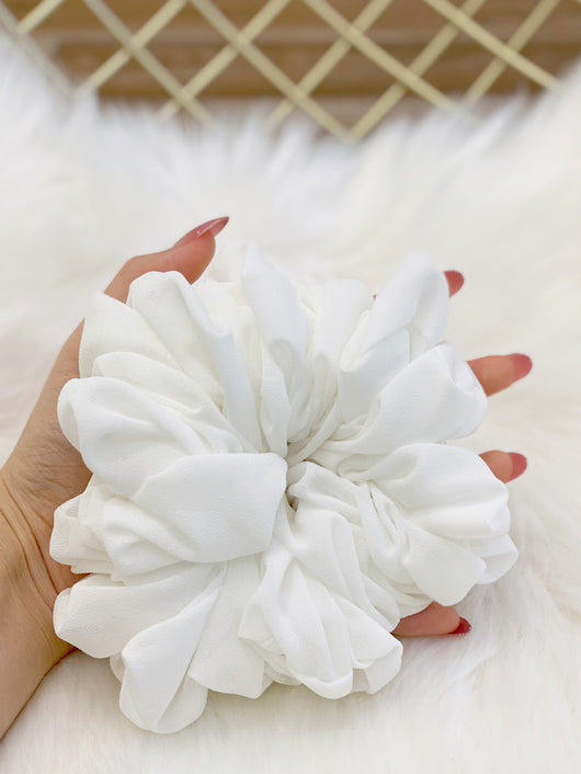 Coletero de Chifón Perla con Flor para el Cabello en Color Puro - Image 35