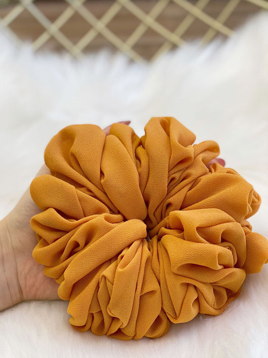 Coletero de Chifón Perla con Flor para el Cabello en Color Puro - Image 10