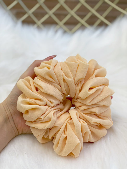 Coletero de Chifón Perla con Flor para el Cabello en Color Puro - Image 15