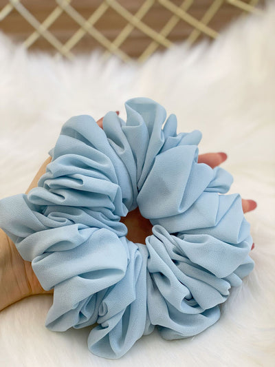 Coletero de Chifón Perla con Flor para el Cabello en Color Puro - Image 6