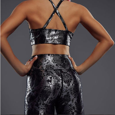 Pantalones Deportivos Ajustados con Estampado Serpiente Bronce - Image 8