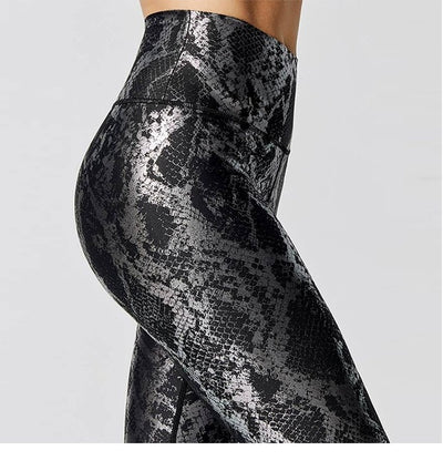 Pantalones Deportivos Ajustados con Estampado Serpiente Bronce - Image 10