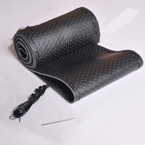 Funda de Volante de Cuero Cosida a Mano con Estilo Deportivo - Image 3
