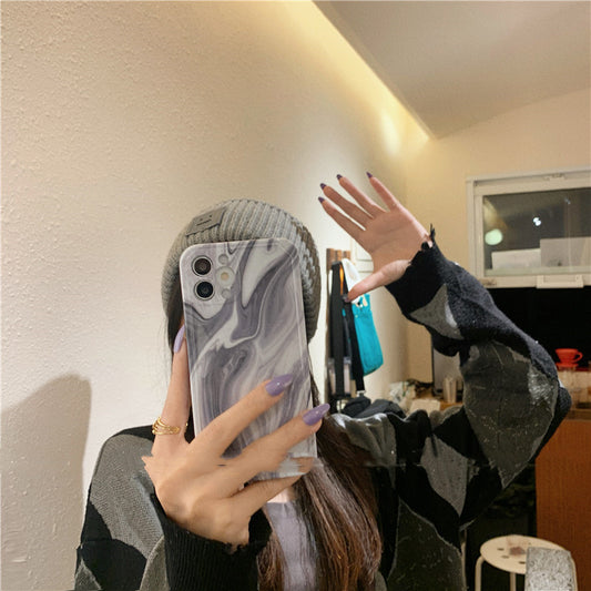 Funda para iPhone 11, 12 Pro y 12 Max - Diseño Blanco y Negro - Image 2