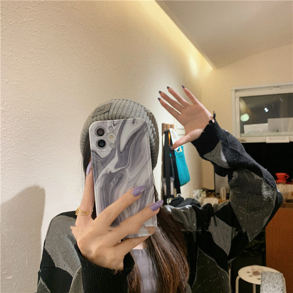 Funda para iPhone 11, 12 Pro y 12 Max - Diseño Blanco y Negro