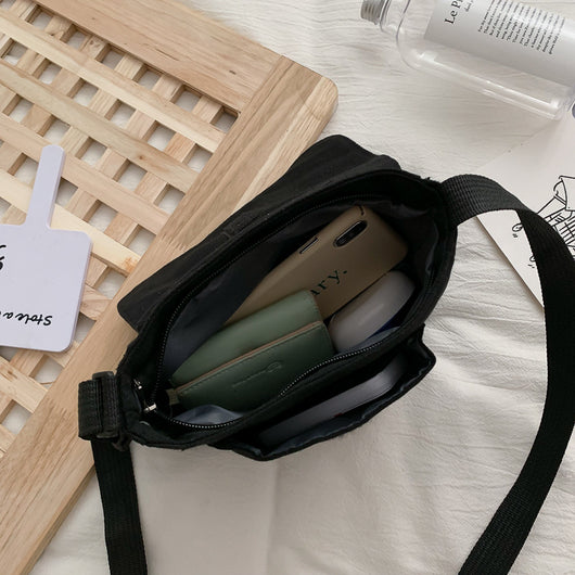 Bolsa Mensajera de Lona Estilo Harajuku - Diseño Urbano Funcional - Image 12