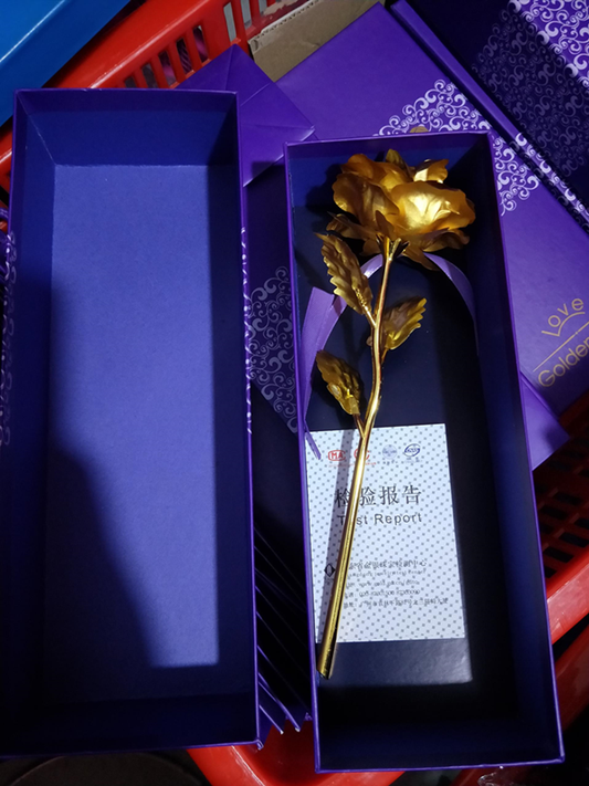 Rosa Dorada Eterna - Regalo Perfecto para San Valentín - Image 2
