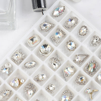 Set de Decoración de Uñas con Diamantes de Lujo - Joyas Brillantes Mixtas - Image 4