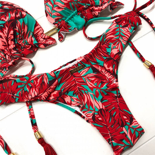 Bikini Rojo Estampado con Corte Lateral - Image 9