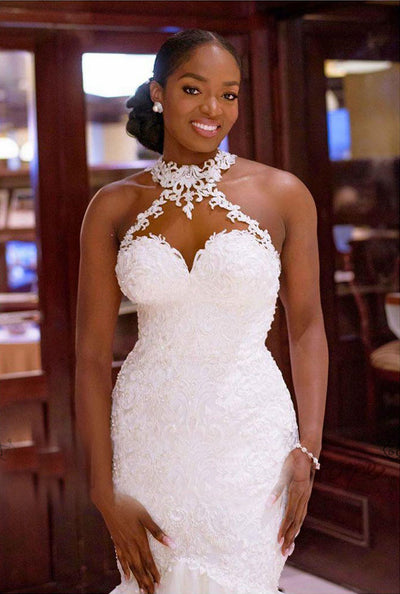 Vestido de Novia Sirena con Botones de Perla y Cola Espectacular - Image 5