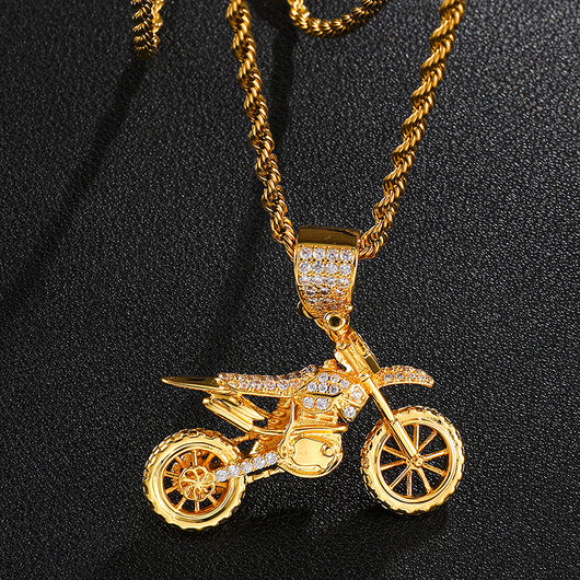 Dije Motociclista Hip Hop Chapado en Oro con Circonitas - Image 13