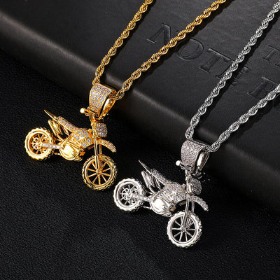 Dije Motociclista Hip Hop Chapado en Oro con Circonitas - Image 14