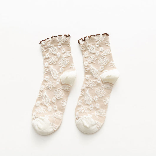 Calcetines Retro Japoneses de Encaje Media Caña para Otoño e Invierno - Image 12