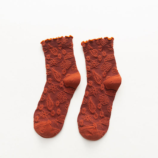 Calcetines Retro Japoneses de Encaje Media Caña para Otoño e Invierno - Image 4