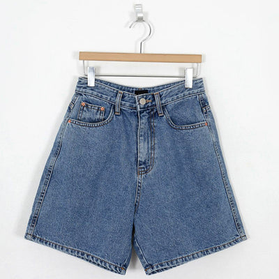 Short Denim Slim Cintura Alta - Image 6