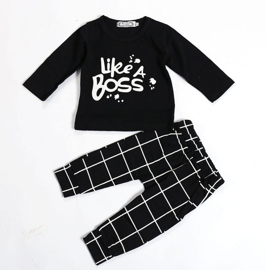 Conjunto de Dos Piezas Bebé LIKE A BOSS con Letras en Manga Larga - Image 5