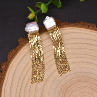 Aretes Barrocos con Borla - Diseño Elegante que Afina el Rostro