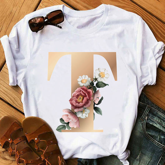 Remera Estampada con 26 Letras Doradas para Mujer - Image 45