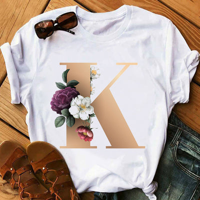 Remera Estampada con 26 Letras Doradas para Mujer - Image 11