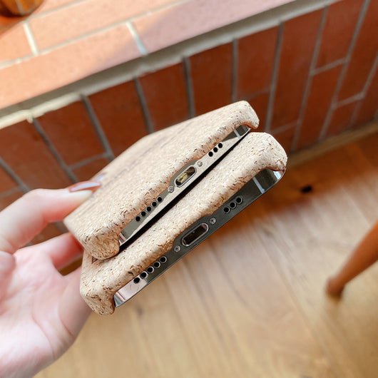 Funda de Cuero para iPhone con Diseño de Grano de Madera Natural - Image 3