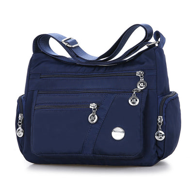 Bolso Mensajero Casual de Nylon con Múltiples Compartimentos - Image 4